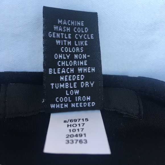 Alfani Black & White Geometric Tunic Top - Picture 6 of 8